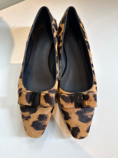 Ferragamo Size 9.5 Shoes (Pre-owned)