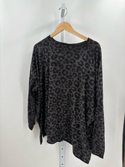 Planet Size One Size Shirts (Pre-owned)