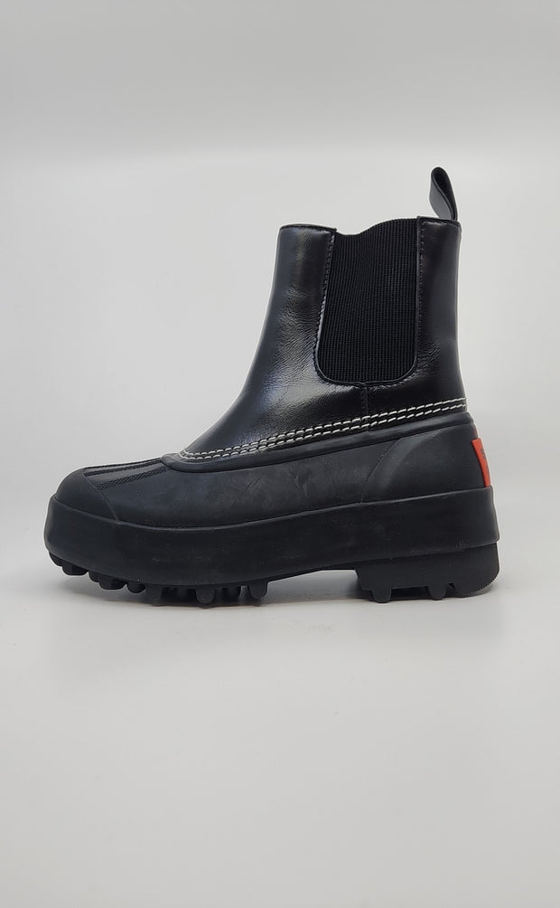 Sorrell Size 8 Boots (Pre-owned)