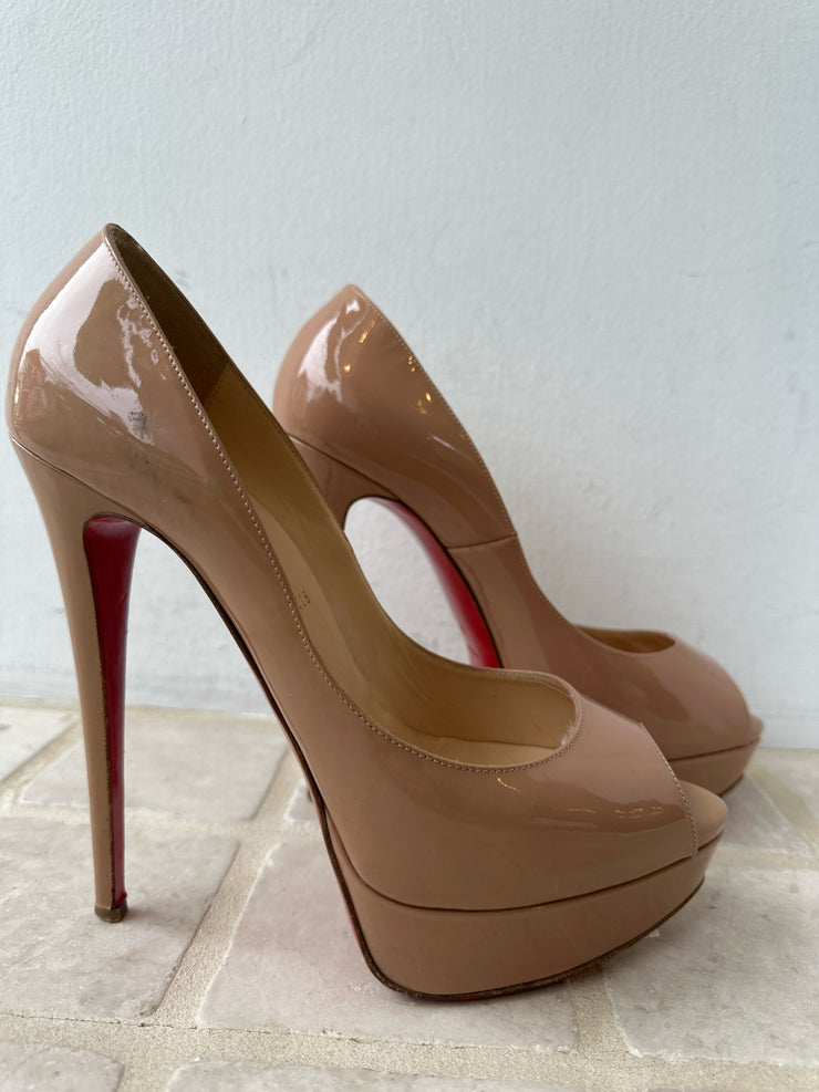 Christian Louboutin Size 40 Shoes (Pre-owned)