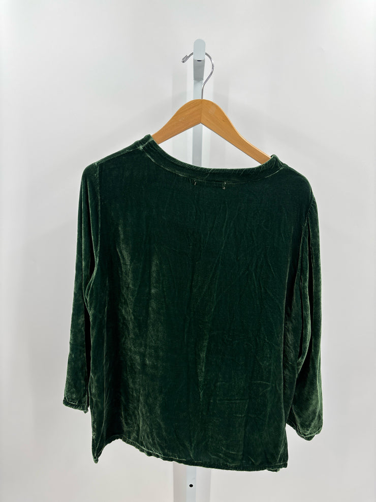 Cut Loose Size M Shirts (Pre-owned)