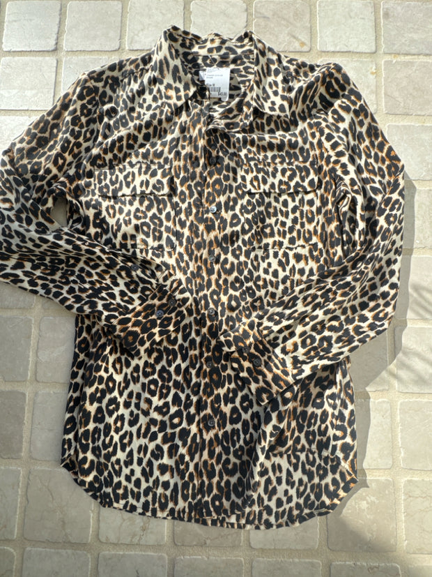 Equipment Size M Shirts (Pre-owned)