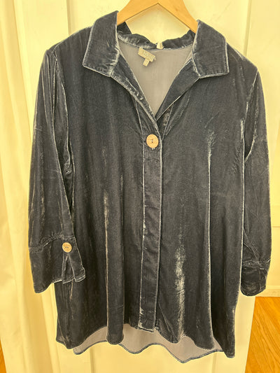 Habitat Size M Shirts (Pre-owned)