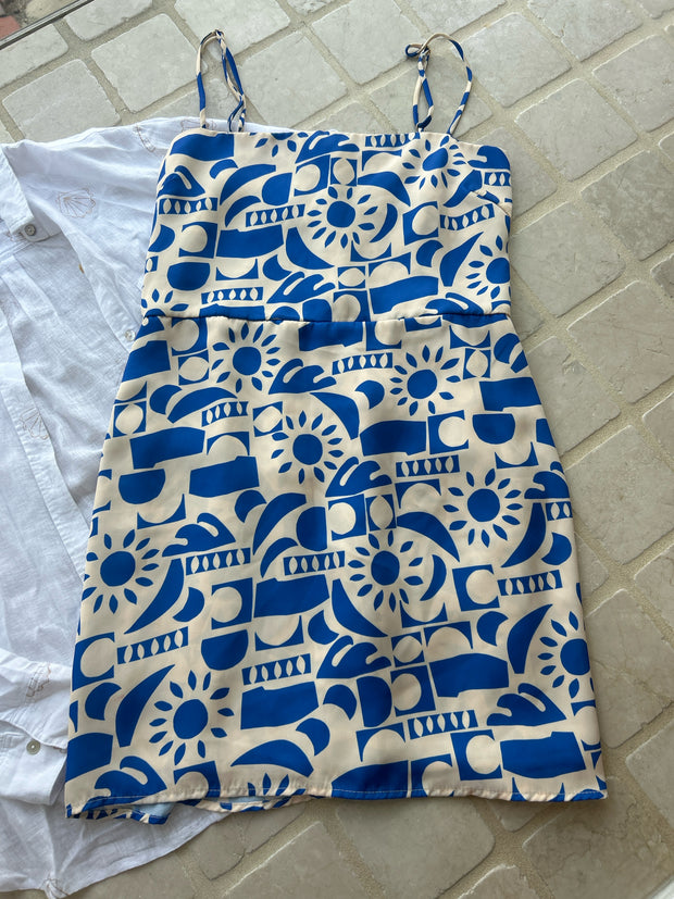 RESA Size M Dresses (Pre-owned)