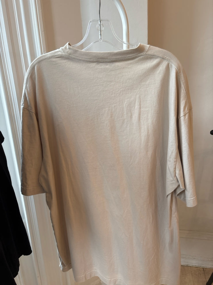 Balenciaga Size XL Shirts (Pre-owned)