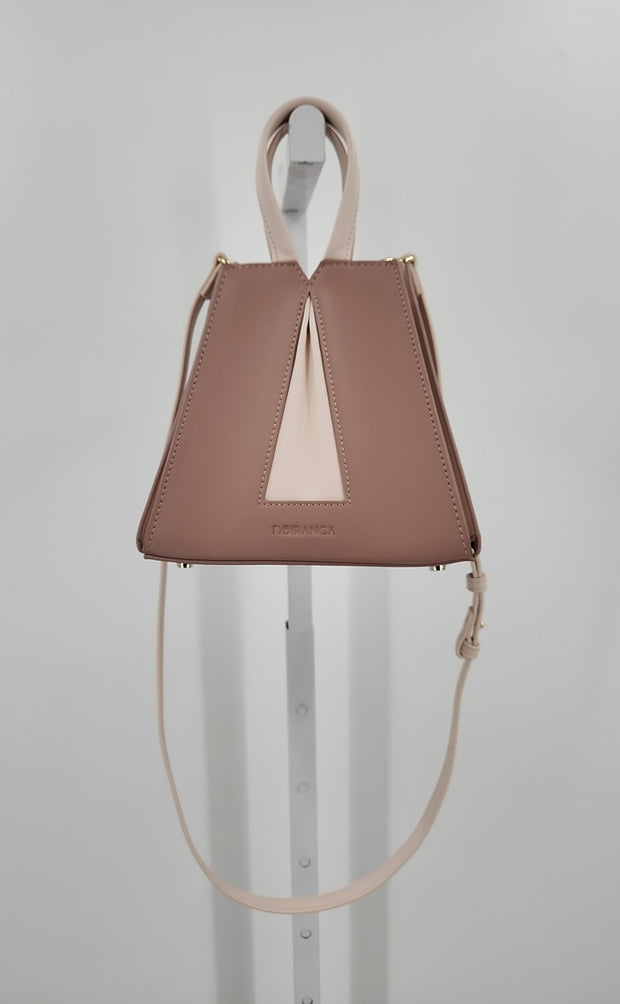 Noiranca Handbags (Pre-owned)