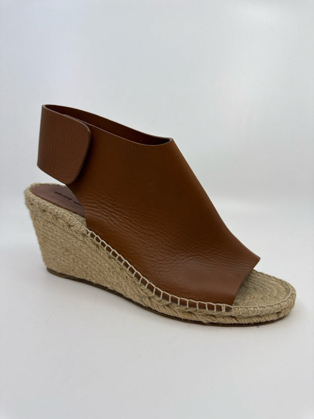 Celine Size 40 Shoes (Pre-owned)