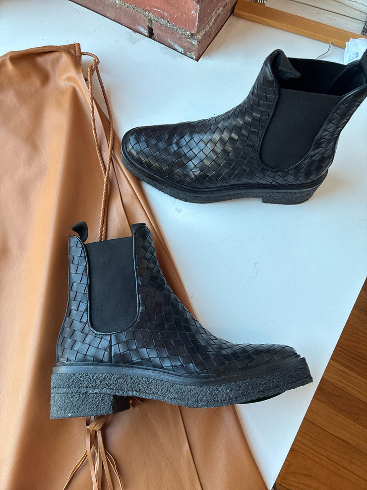 Loeffler Randall Size 10 Boots (Pre-owned)