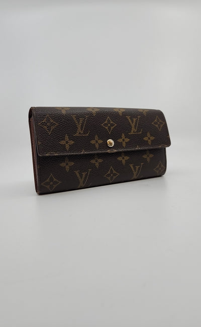 Louis Vuitton Wallets (Pre-owned)