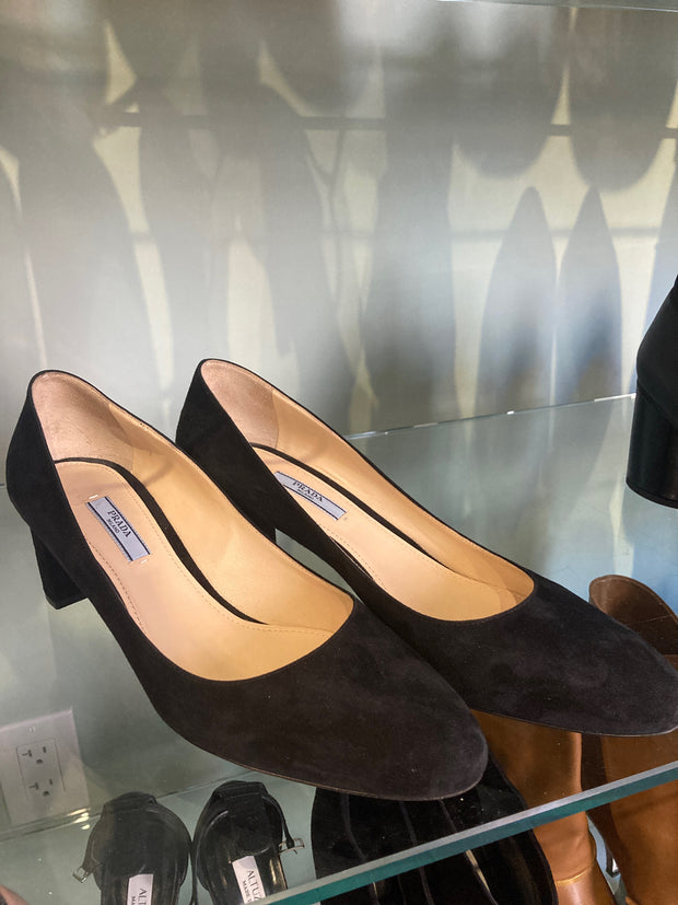 Prada Size 40 Shoes (Pre-owned)