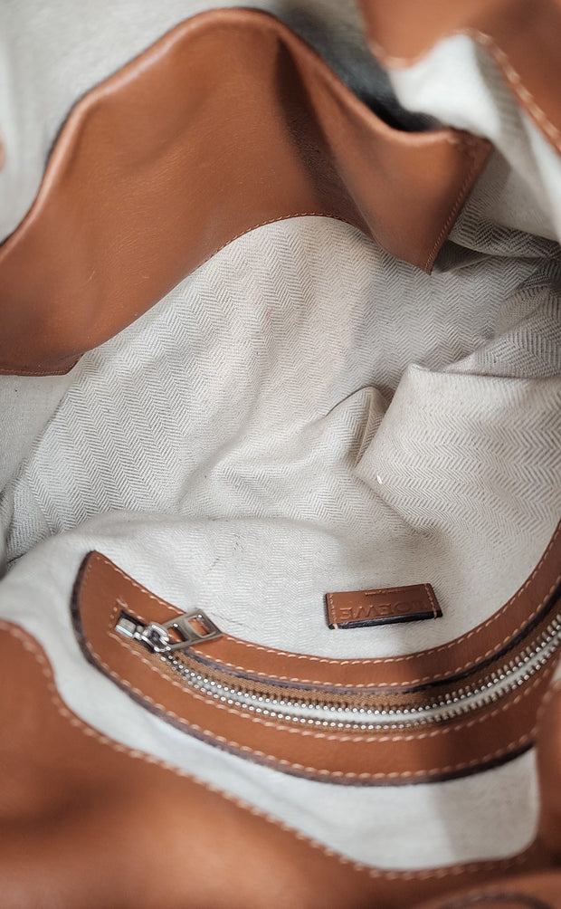 Loewe Handbags (Pre-owned)