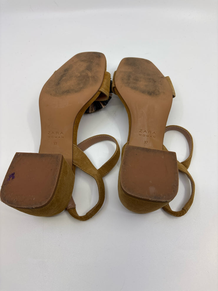 Zara Size 37 Shoes (Pre-owned)
