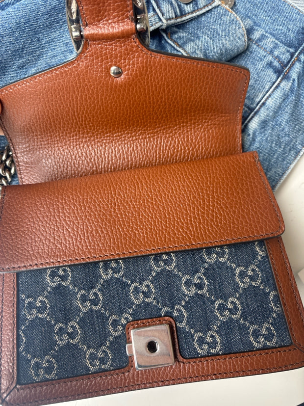 Gucci Handbags (Pre-owned)