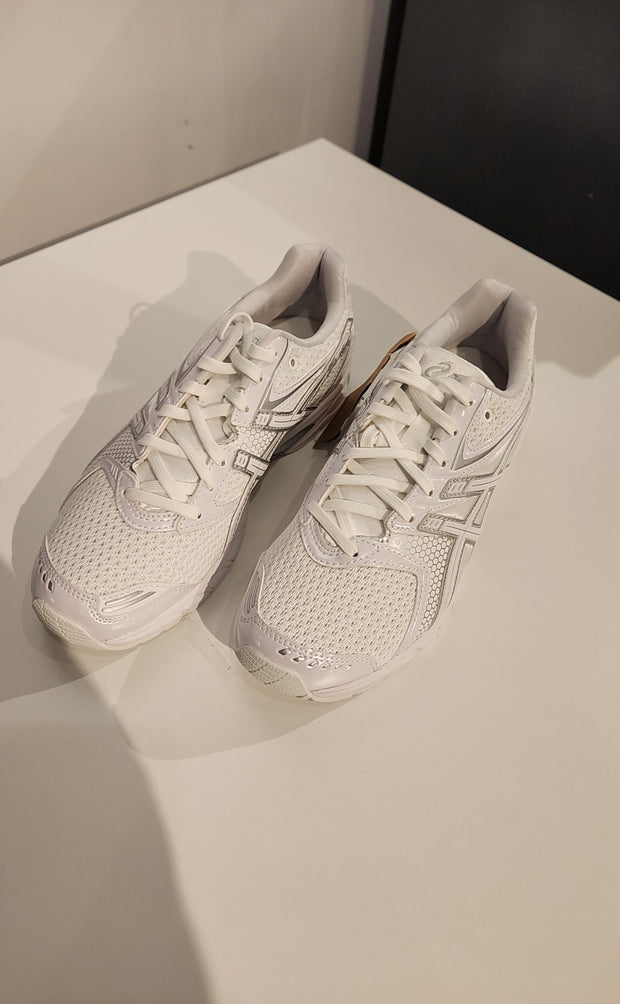 Asics Size 8 Sneakers (Pre-owned)