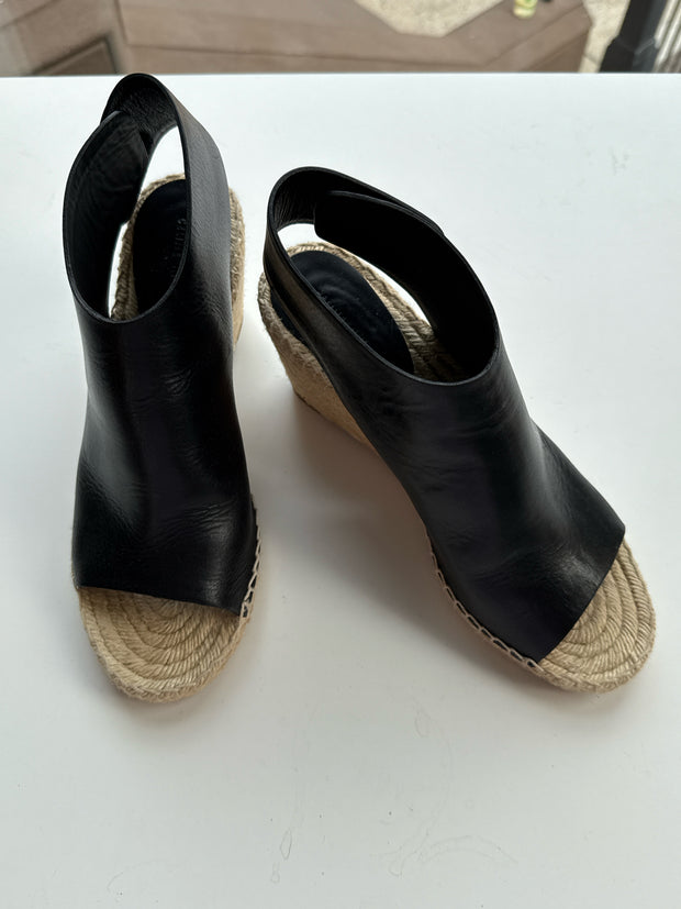 Celine Size 40 Shoes (Pre-owned)