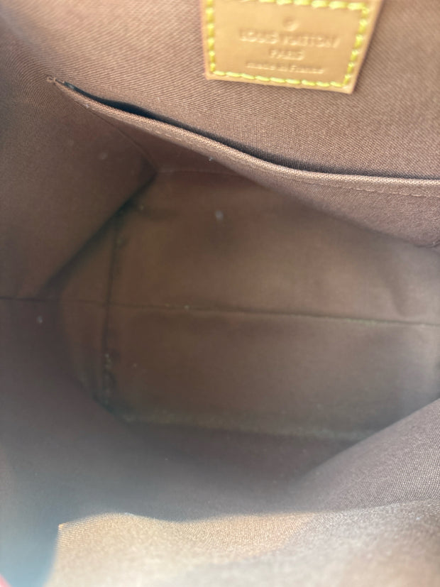 Louis Vuitton Handbags (Pre-owned)