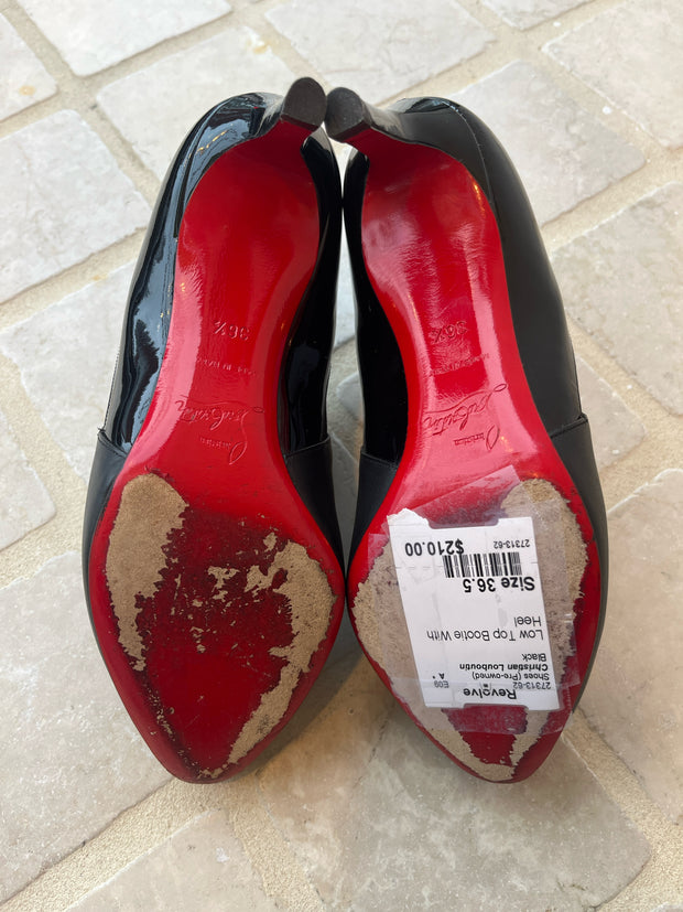 Christian Louboutin Size 36.5 Shoes (Pre-owned)