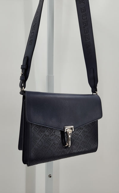 Burberry Handbags (Pre-owned)