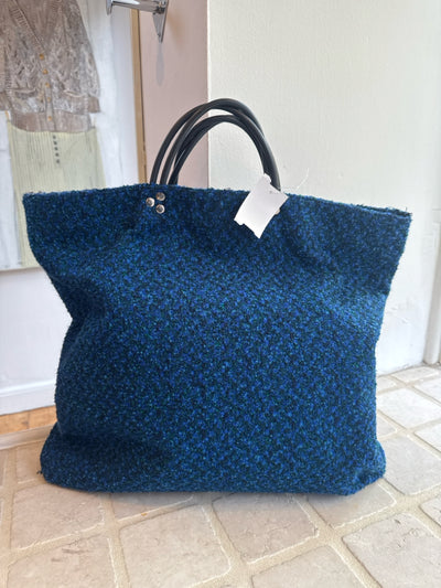 Mantero Handbags (Pre-owned)