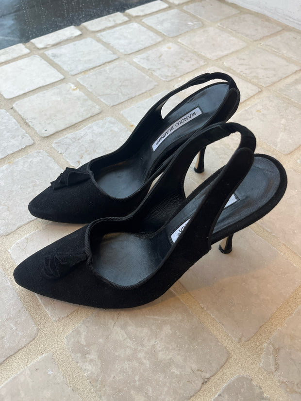 Manolo Blahnik Size 36 Shoes (Pre-owned)