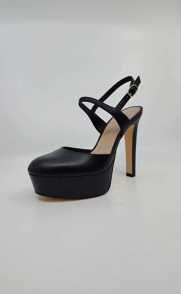 Stuart Weitzman Size 8 Shoes (Pre-owned)
