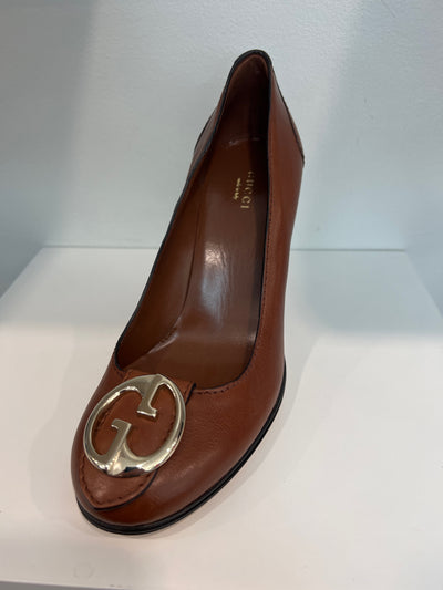 Gucci Size 37.5 Shoes (Pre-owned)