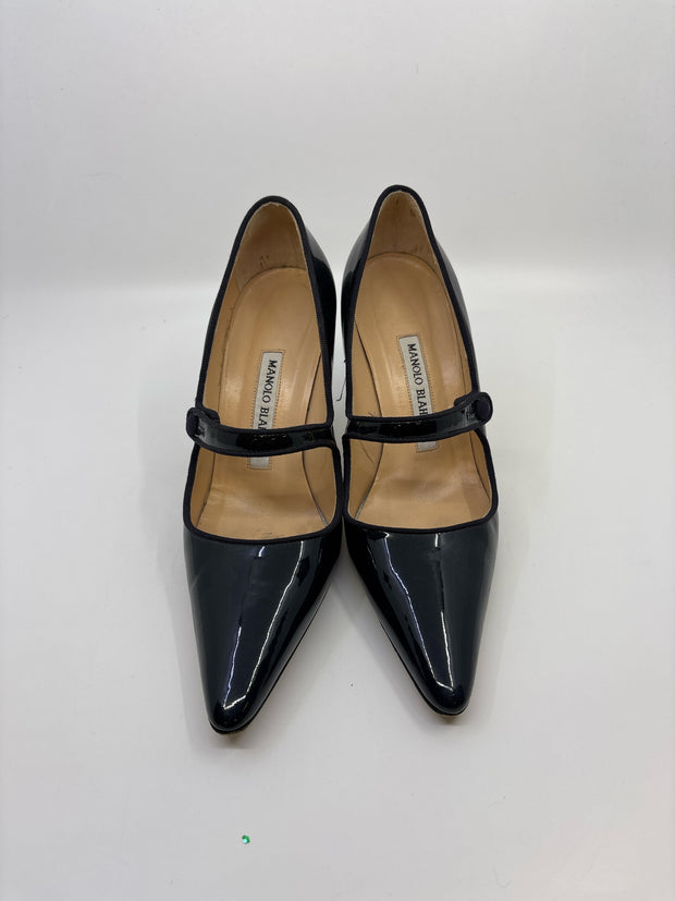 Manolo Blahnik Size 36 Shoes (Pre-owned)