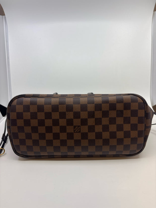 Louis Vuitton Handbags (Pre-owned)