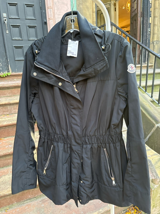 Moncler Jackets INDOOR (Pre-owned)