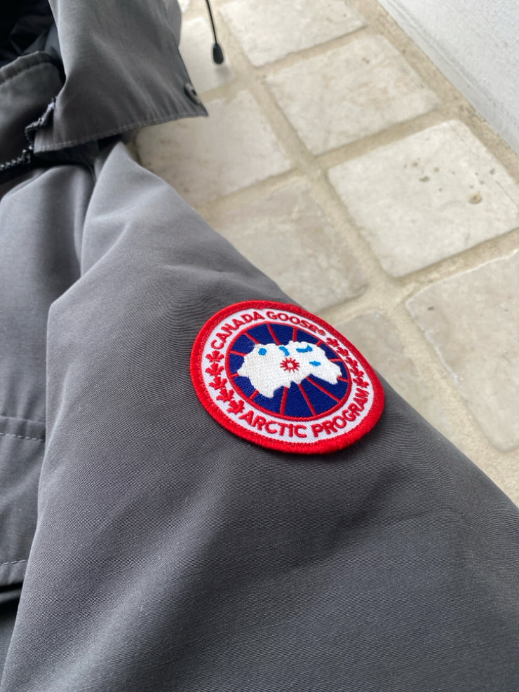 Canada Goose Size S Jackets OUTDOOR (Pre-owned)