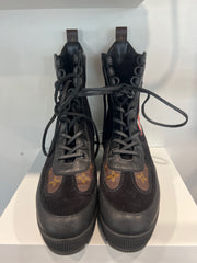 Louis Vuitton Size 37.5 Boots (Pre-owned)