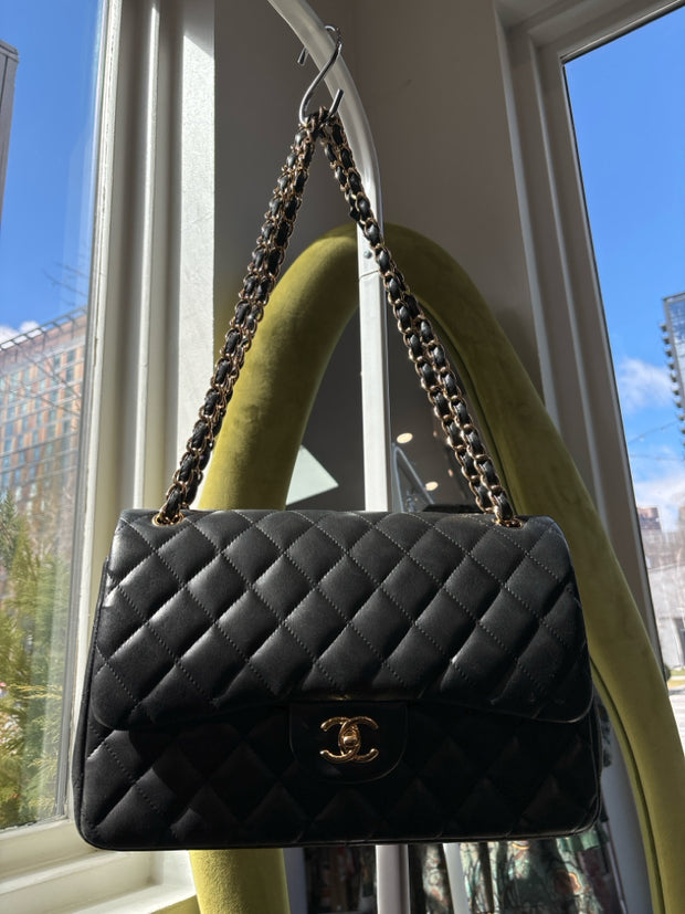Chanel Handbags (Pre-owned)