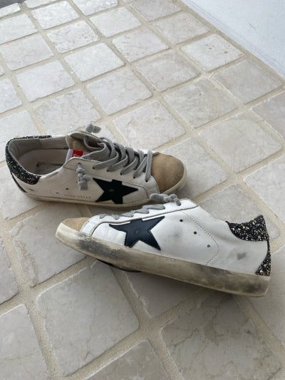 Golden Goose Size 35 Sneakers (Pre-owned)